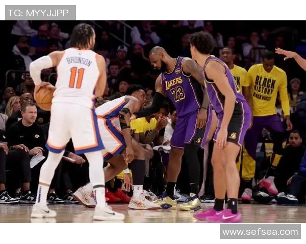 3月18日湖人与尼克斯的精彩对决直播回顾与赛后分析